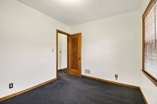 623 E Central Ave, Zeeland, MI 49464 - Photo 13