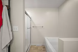 5232 Washington Ave, Saint Joseph, MI 49085 - Photo 39