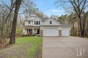 14282 Mackinaw Trail, Grand Haven, MI 49417 - Photo 3