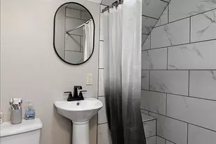 1129 Sanford St, Muskegon, MI 49441 - Photo 23