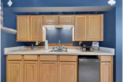 810 Union Street, Jackson, MI 49203 - Photo 11
