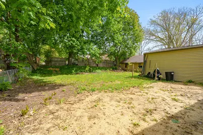74 Seivour Avenue, Battle Creek, MI 49037 - Photo 13