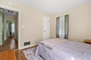 74 Seivour Ave, Battle Creek, MI 49037 - Photo 17