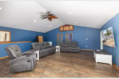 8233 Beech Avenue, Howard City, MI 49329 - Photo 5