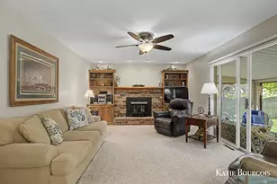 961 Maplerow Ave NW, Grand Rapids, MI 49534 - Photo 17