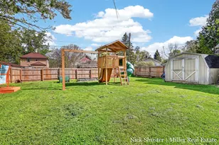 915 E Madison St, Hastings, MI 49058 - Photo 29