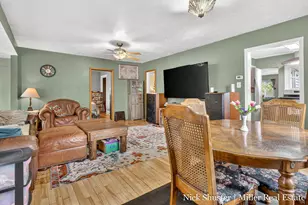 915 E Madison St, Hastings, MI 49058 - Photo 9
