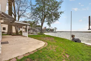 13117 Lakeshore Dr, Shelbyville, MI 49344 - Photo 35