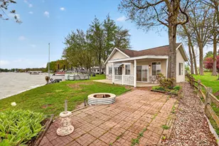 13117 Lakeshore Dr, Shelbyville, MI 49344 - Photo 33