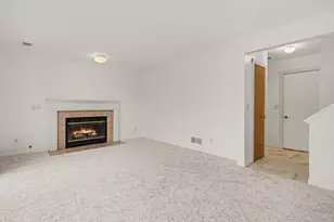 3351 Crystal Valley Ct, Holland, MI 49424 - Photo 13