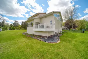 7155 Bayview Rd, Jackson, MI 49201 - Photo 51