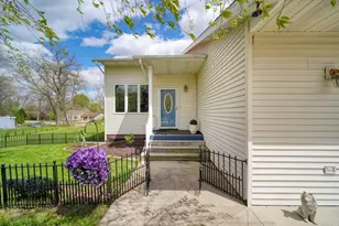 7155 Bayview Rd, Jackson, MI 49201 - Photo 5