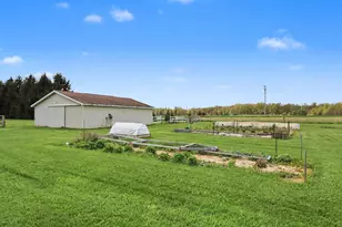 5305 E T Ave, Vicksburg, MI 49097 - Photo 33