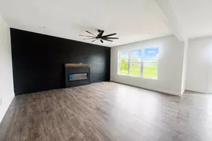 2139 Smith Rd, Temperance, MI 48182 - Photo 9