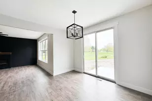 2139 Smith Rd, Temperance, MI 48182 - Photo 11