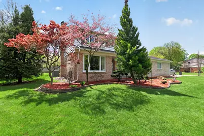 42231 Ladywood Drive, Northville, MI 48168 - Photo 3