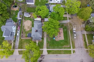 142 S West St, Hillsdale, MI 49242 - Photo 43