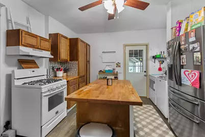 142 S West Street, Hillsdale, MI 49242 - Photo 11