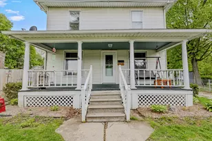 142 S West St, Hillsdale, MI 49242 - Photo 37
