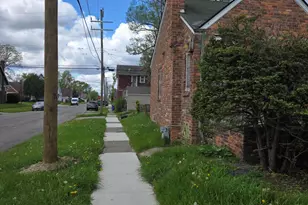 15001 Freeland St, Detroit, MI 48227 - Photo 3