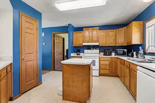 4824 W 112th St, Grant, MI 49327 - Photo 7