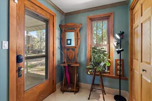 1017 Court St, Saint Joseph, MI 49085 - Photo 3