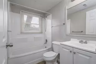 22778 Almond Ave, Eastpointe, MI 48021 - Photo 19