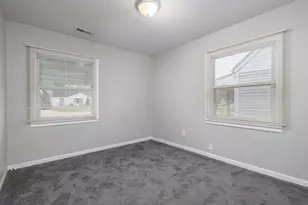 22778 Almond Ave, Eastpointe, MI 48021 - Photo 17