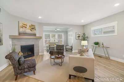 1012 Maplewood Court, Holland, MI 49423 - Photo 5