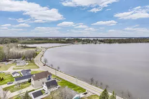 2121 Sunnyside Dr, Cadillac, MI 49601 - Photo 67