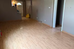 23147 Donald Ave, Eastpointe, MI 48021 - Photo 3