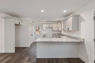 8992 Mackinaw Trail Dr, Howard City, MI 49329 - Photo 9