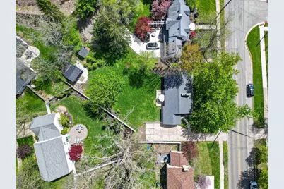 1758 Breton Road SE, East Grand Rapids, MI 49506 - Photo 43