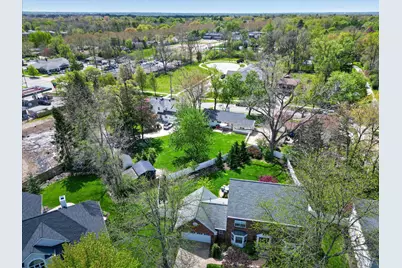 1758 Breton Road SE, East Grand Rapids, MI 49506 - Photo 45