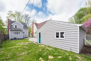 1425 E Park Pl, Ann Arbor, MI 48104 - Photo 31