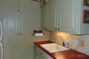 2915 W 13 Mile Rd, Royal Oak, MI 48073 - Photo 17