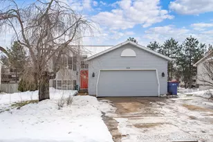 3334 Hazelnut Dr NW, Grand Rapids, MI 49504 - Photo 3