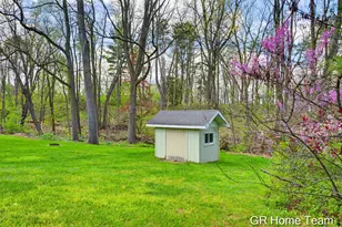 4090 Baywood Dr SE, Grand Rapids, MI 49546 - Photo 49
