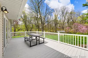 4090 Baywood Dr SE, Grand Rapids, MI 49546 - Photo 45