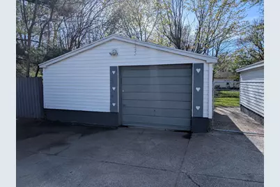 2215 Dowd Street, Muskegon, MI 49441 - Photo 13