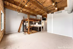 940 Monroe Ave NW, Grand Rapids, MI 49503 - Photo 13