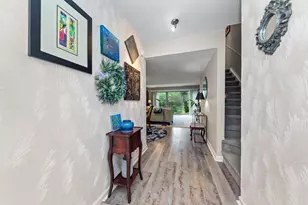 618 Watersedge Dr, Ann Arbor, MI 48105 - Photo 11