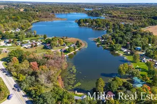 32 B Dr, Hastings, MI 49058 - Photo 3