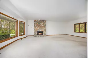 786 N Shore Dr, Holland, MI 49424 - Photo 13