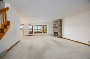 786 N Shore Dr, Holland, MI 49424 - Photo 15