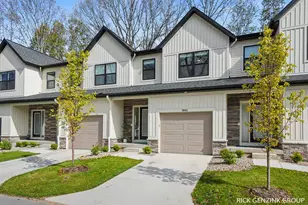 1993 N Shorewood Ln, Holland, MI 49423 - Photo 3