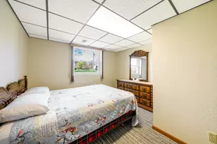 3382 Sunset Dr, Muskegon, MI 49444 - Photo 31