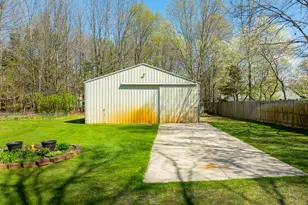 3382 Sunset Dr, Muskegon, MI 49444 - Photo 37