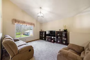 3382 Sunset Dr, Muskegon, MI 49444 - Photo 15