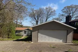 308 Lake Shore Dr, Cassopolis, MI 49031 - Photo 5